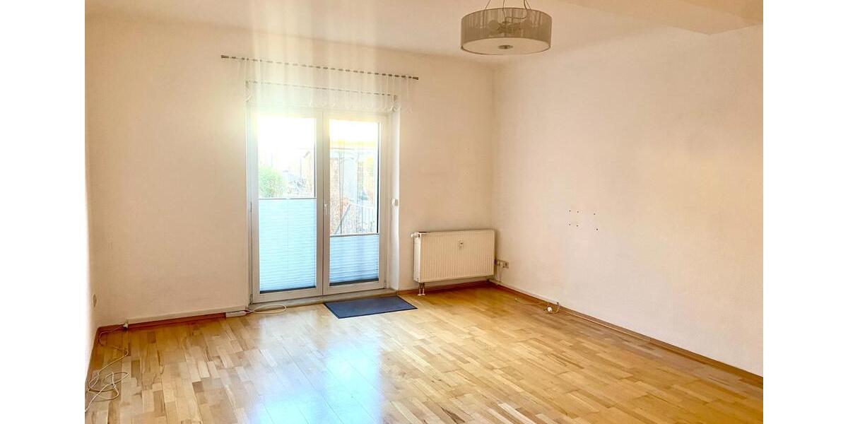 Hochparterre Frankfurt (Oder) - 4 Zimmer, 121 m&sup2;, 295.000&euro; | Angebot:25929448