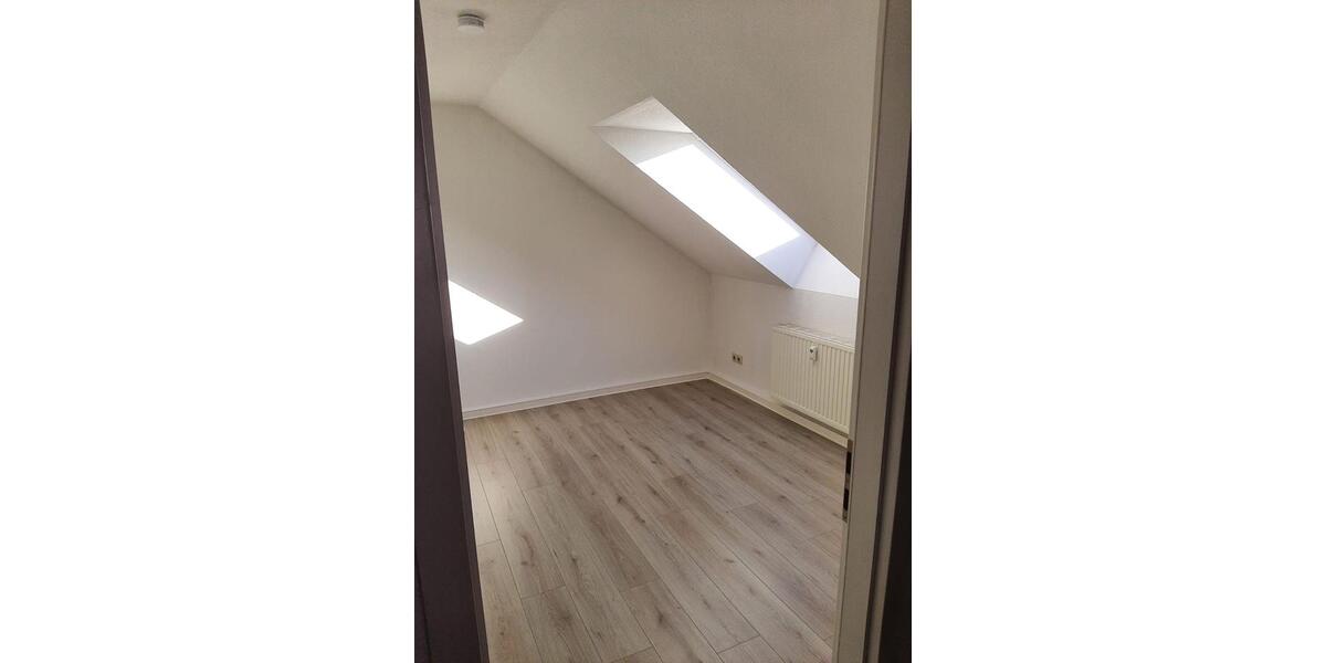 Maisonettenwohnung Eisenhüttenstadt - 3 Zimmer, 84 m&sup2;, 585&euro; | Angebot:25430311