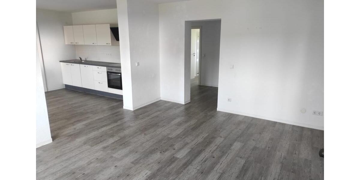 Etagenwohnung Neuzelle - 4 Zimmer, 102 m&sup2;, 765&euro; | Angebot:26045366