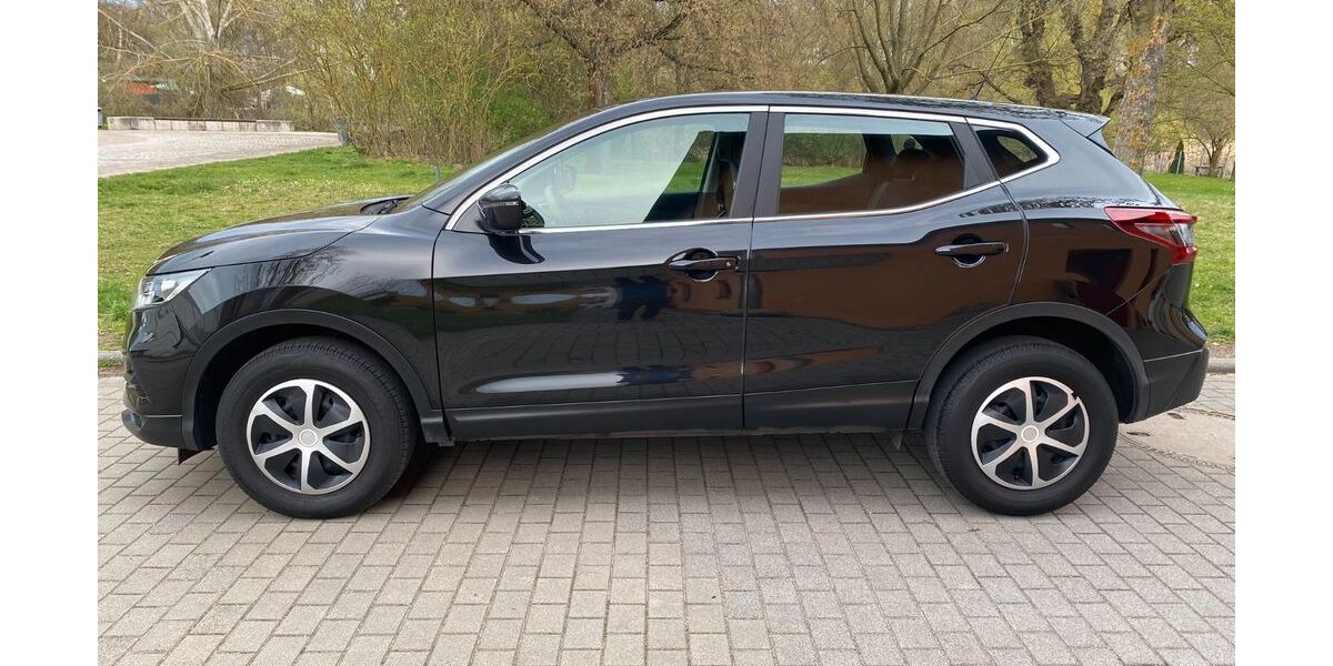 Nissan Qashqai 65.000 km 14.499 &euro; Frankfurt Oder 15230