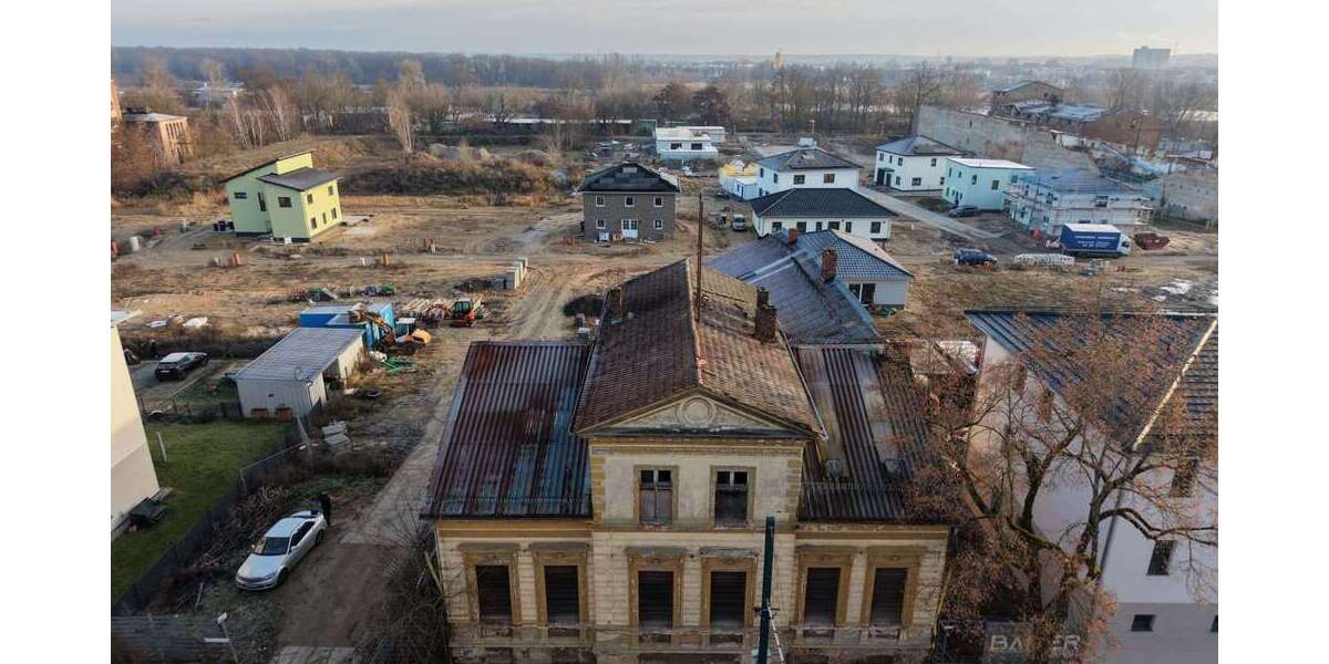 Einfamilienhaus Frankfurt (Oder) Booßen - 10 Zimmer, 800 m&sup2;, 149.000&euro; | Angebot:27303112