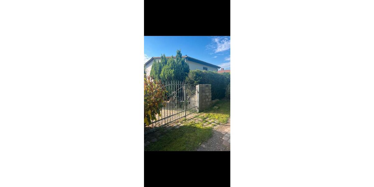 Bungalow Lebus - 2 Zimmer, 45 m&sup2;, 105.000&euro; | Angebot:26227142