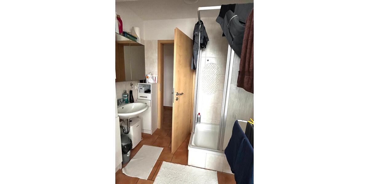 Dachgeschoßwohnung Eisenhüttenstadt - 1 Zimmer, 36 m&sup2;, 350&euro; | Angebot:25216463