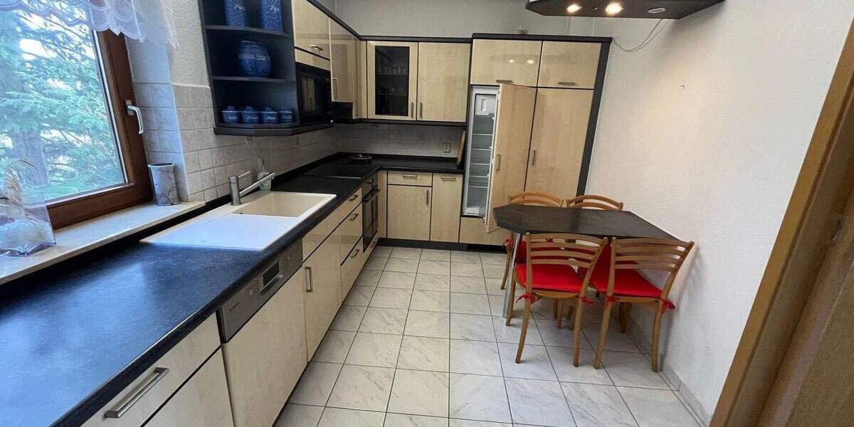 Mehrfamilienhaus, Wohnhaus Siehdichum Rießen - 7 Zimmer, 310.000&euro; | Angebot:25876997