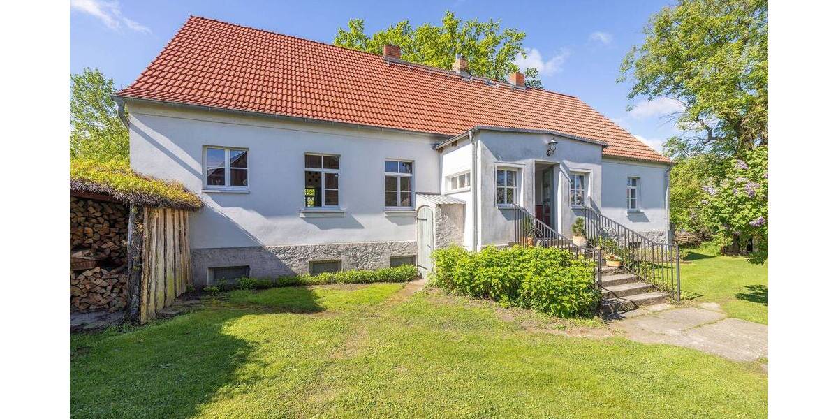 Einfamilienhaus Lindendorf-Dolgelin Dolgelin - 7 Zimmer, 160 m&sup2;, 975.000&euro; | Angebot:26799376