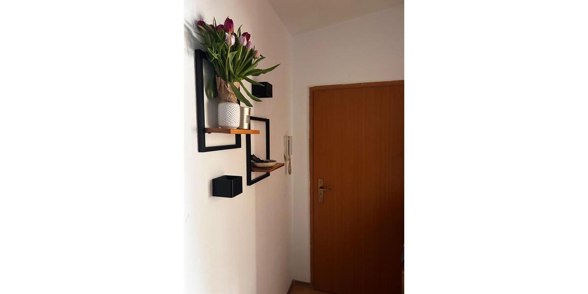 Dachgeschoßwohnung Frankfurt (Oder) - 2 Zimmer, 65 m&sup2;, 357&euro; | Angebot:25964424