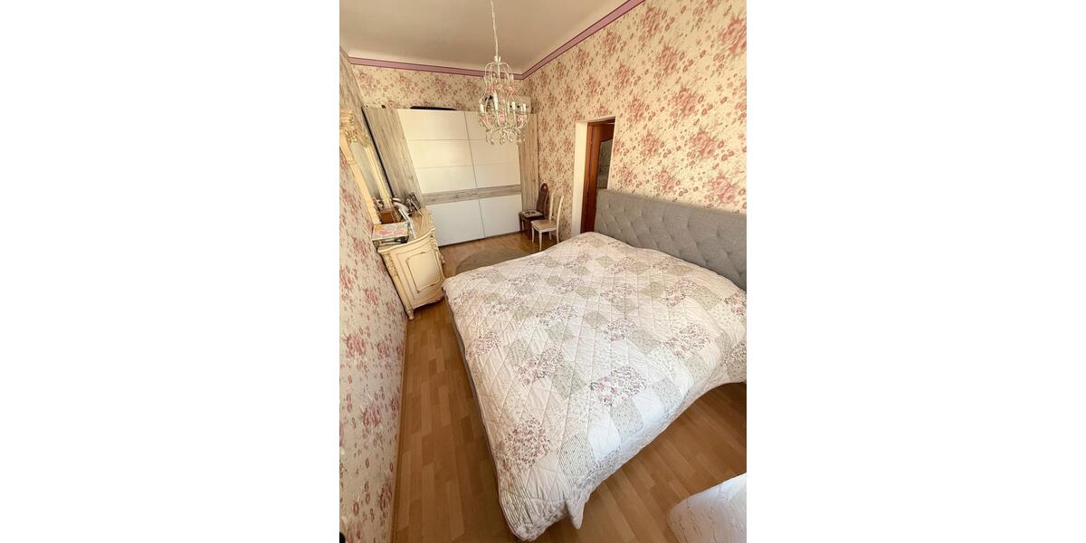 Etagenwohnung Frankfurt (Oder) Booßen - 4 Zimmer, 101 m&sup2;, 280.000&euro; | Angebot:26226549