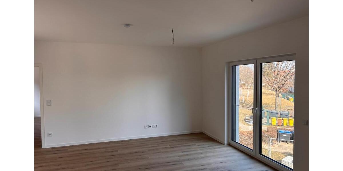 Etagenwohnung Frankfurt (Oder) Booßen - 3 Zimmer, 85 m&sup2;, 1.103&euro; | Angebot:25420110