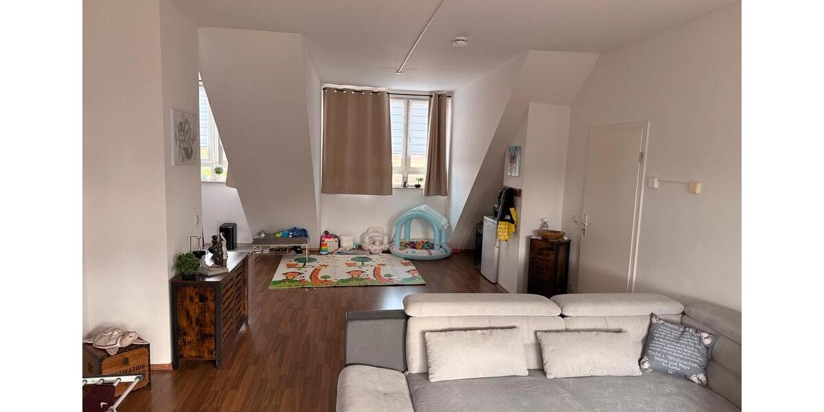 Dachgeschoßwohnung Müllrose - 3 Zimmer, 85 m&sup2;, 930&euro; | Angebot:26680833