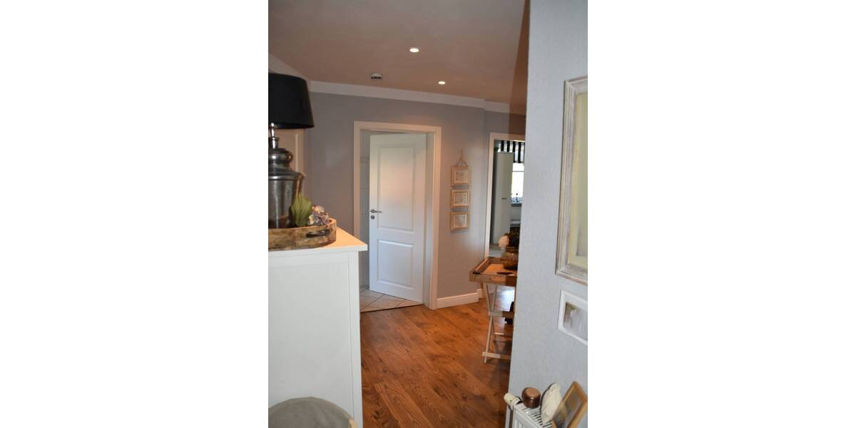 Mehrfamilienhaus, Wohnhaus Frankfurt (Oder) Frankfurt - 8 Zimmer, 216 m&sup2;, 420.000&euro; | Angebot:26105671