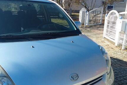 Daihatsu Sirion 88.100 km 3.450 &euro; Frankfurt 15234