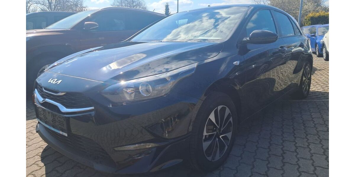 Kia ceed / Ceed 10.600 km 19.990 &euro; Vierlinden OT Diedersdorf 15306