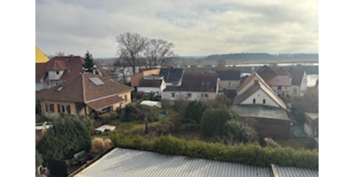 Dachgeschoßwohnung Eisenhüttenstadt - 2 Zimmer, 50 m&sup2;, 489&euro; | Angebot:25843648