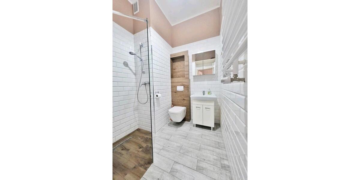 Etagenwohnung Frankfurt (Oder) - 2 Zimmer, 30 m&sup2;, 74.500&euro; | Angebot:25882934