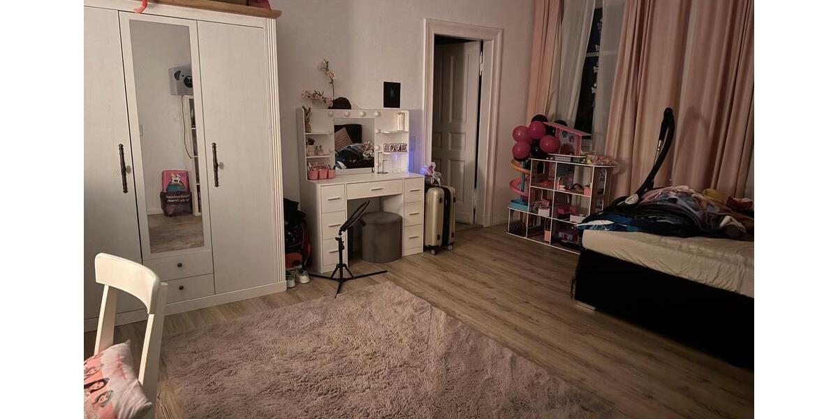 Erdgeschoßwohnung Beeskow - 4 Zimmer, 107 m&sup2;, 1.265&euro; | Angebot:25175145