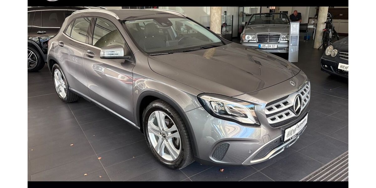 Mercedes-Benz GLA 180 56.000 km 23.750 &euro; Eisenhüttenstadt 15890