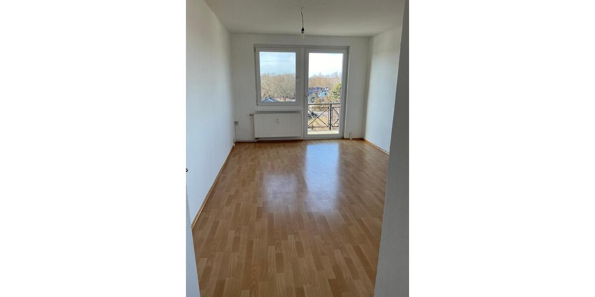 Etagenwohnung Frankfurt (Oder) Booßen - 4 Zimmer, 77 m&sup2;, 728&euro; | Angebot:25329396