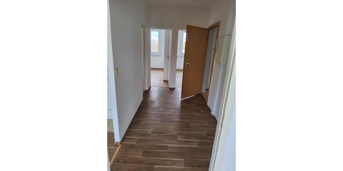 Etagenwohnung Jacobsdorf - 3 Zimmer, 58 m&sup2;, 423&euro; | Angebot:26555627