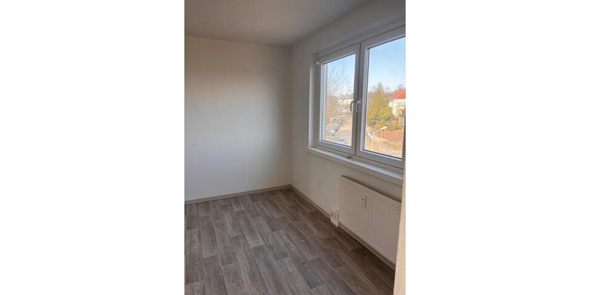 Etagenwohnung Frankfurt (Oder) Booßen - 3 Zimmer, 72 m&sup2;, 394&euro; | Angebot:25772785