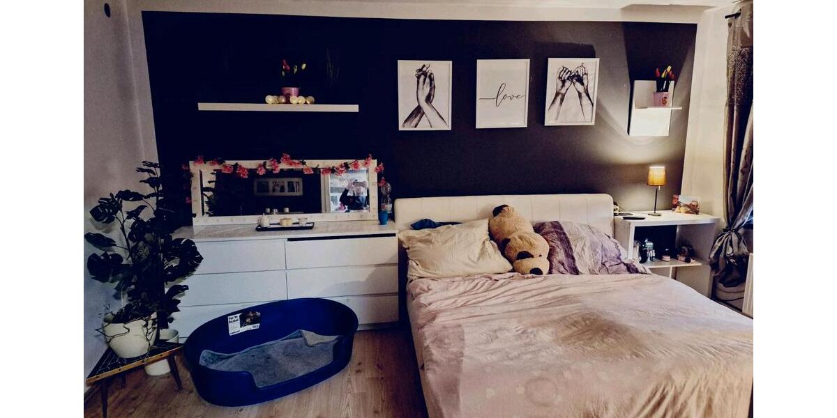 Mehrfamilienhaus, Wohnhaus Küstriner Vorland - 8 Zimmer, 280 m&sup2;, 230.000&euro; | Angebot:25978983