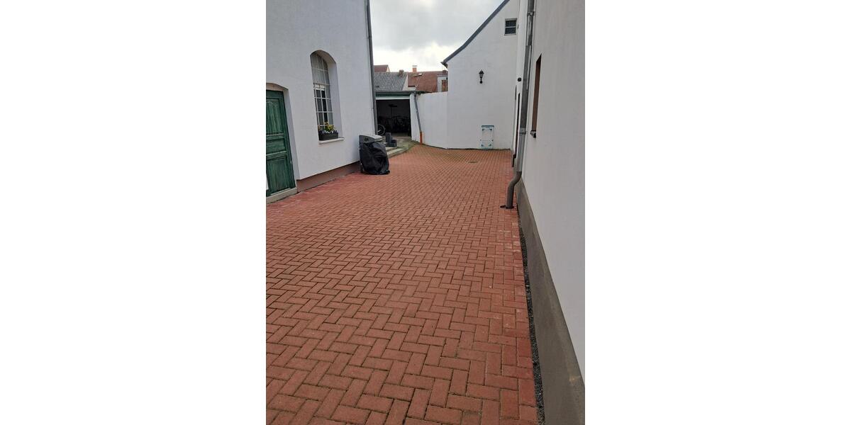 Etagenwohnung Eisenhüttenstadt - 3 Zimmer, 75 m&sup2;, 525&euro; | Angebot:23721570