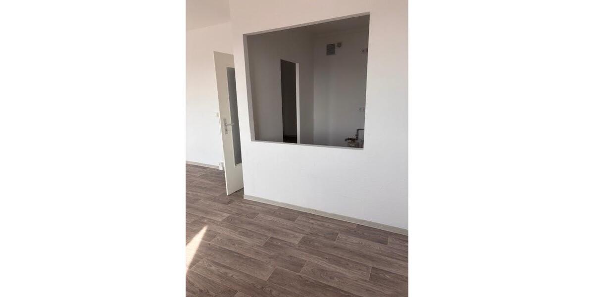 Etagenwohnung Frankfurt (Oder) Booßen - 3 Zimmer, 72 m&sup2;, 394&euro; | Angebot:25772785
