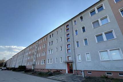 Wohnung Frankfurt (Oder) - 2 Zimmer, 48 m&sup2;, 377&euro; | Angebot:26306733