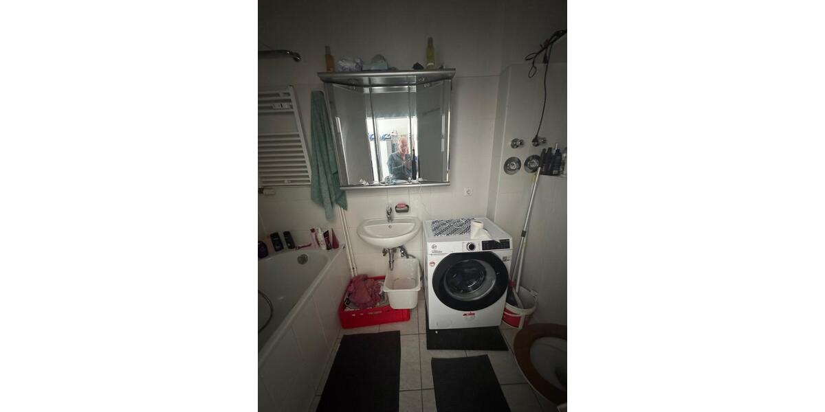 Etagenwohnung Frankfurt (Oder) - 2 Zimmer, 67 m&sup2;, 785&euro; | Angebot:23431424