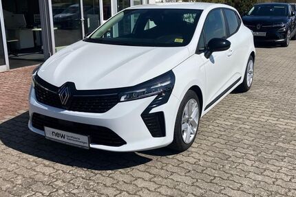 Renault Clio 23.639 km 14.380 &euro; Eisenhüttenstadt 15890