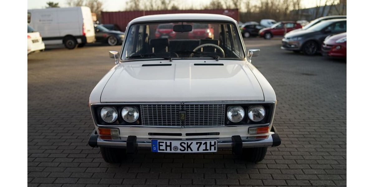 Lada Andere 116.500 km 6.490 &euro; Eisenhüttenstadt 15890