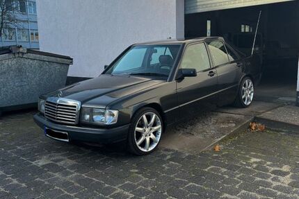 Mercedes-Benz 190 250.000 km 11.250 &euro; Eisenhüttenstadt 15890