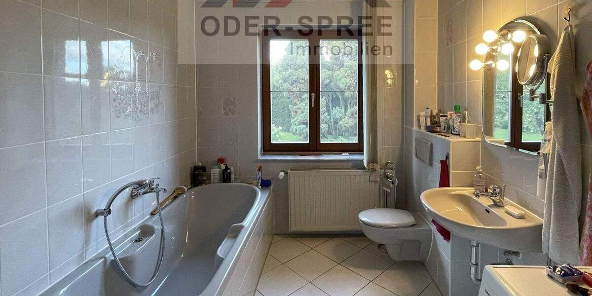 Einfamilienhaus Jacobsdorf Sieversdorf - 7 Zimmer, 172 m&sup2;, 330.000&euro; | Angebot:25661545