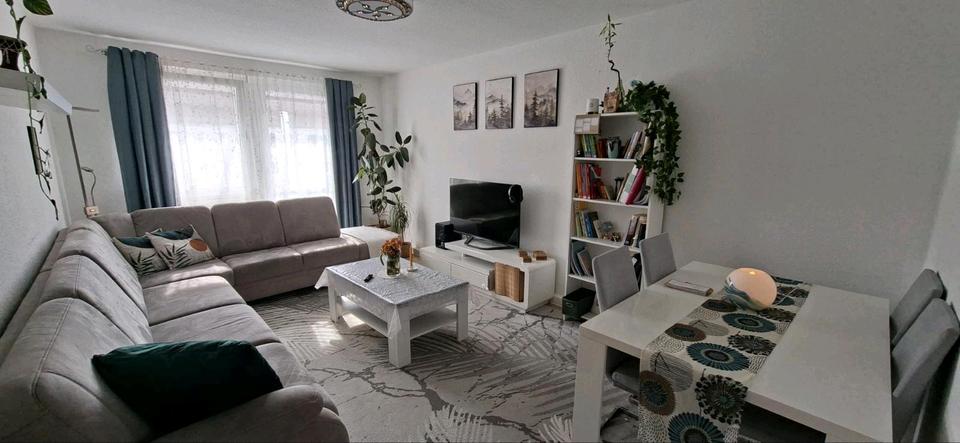 Etagenwohnung Eisenhüttenstadt - 3 Zimmer, 60 m&sup2;, 580&euro; | Angebot:26039478