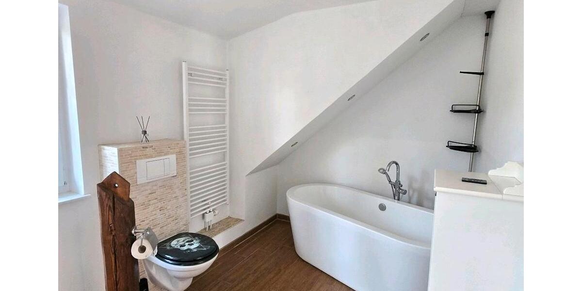 Etagenwohnung Beeskow - 4 Zimmer, 123 m&sup2;, 1.500&euro; | Angebot:25964427