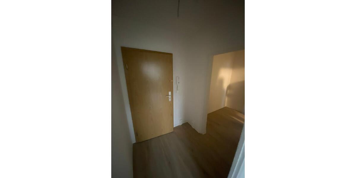 Etagenwohnung Eisenhüttenstadt - 2.5 Zimmer, 55 m&sup2;, 635&euro; | Angebot:26617746