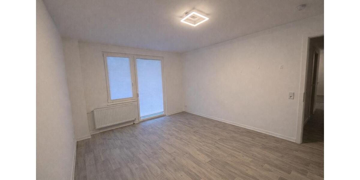 Etagenwohnung Frankfurt (Oder) - 2 Zimmer, 58 m&sup2;, 787&euro; | Angebot:26033721