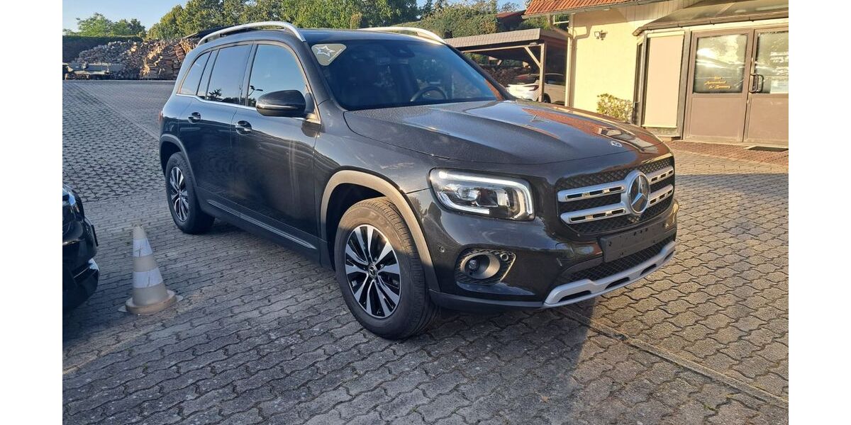 Mercedes-Benz GLB 200 79.098 km 29.999 &euro; Vierlinden OT Diedersdorf 15306