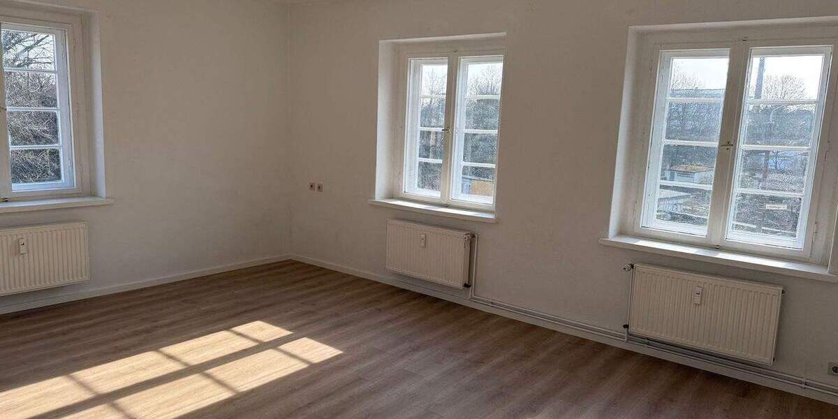 Etagenwohnung Frankfurt (Oder) Frankfurt - 2 Zimmer, 59 m&sup2;, 420&euro; | Angebot:25742199