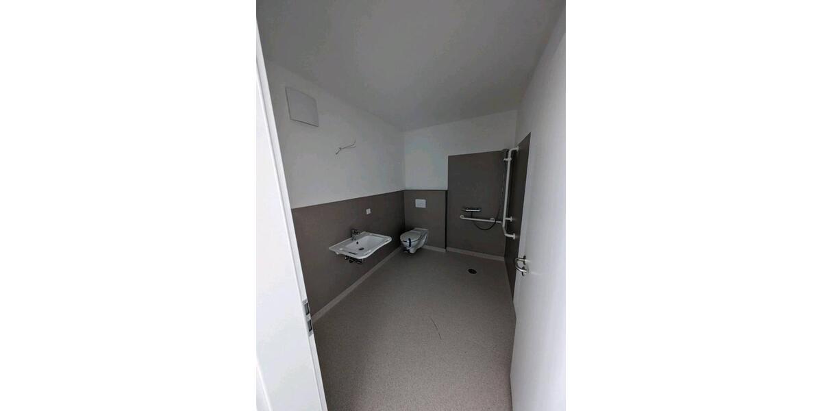 Etagenwohnung Beeskow - 2 Zimmer, 51 m&sup2;, 816&euro; | Angebot:25904774