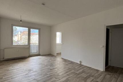Wohnung Frankfurt (Oder) - 3 Zimmer, 69 m&sup2;, 385&euro; | Angebot:26492626