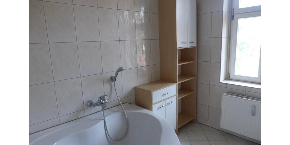Etagenwohnung Eisenhüttenstadt - 2 Zimmer, 62 m&sup2;, 440&euro; | Angebot:26491469