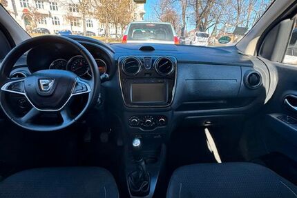 Dacia Lodgy 204.653 km 5.700 &euro; Frankfurt (Oder) 15230