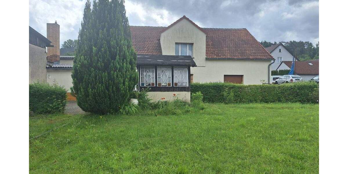 Einfamilienhaus Neuzelle - 9 Zimmer, 188 m&sup2;, 199.900&euro; | Angebot:25663571