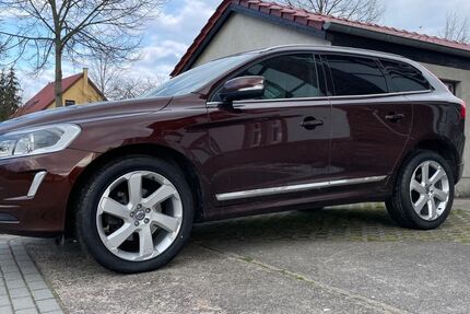 Volvo XC60 241.000 km 12.499 &euro; Rietz-Neuendorf 15848