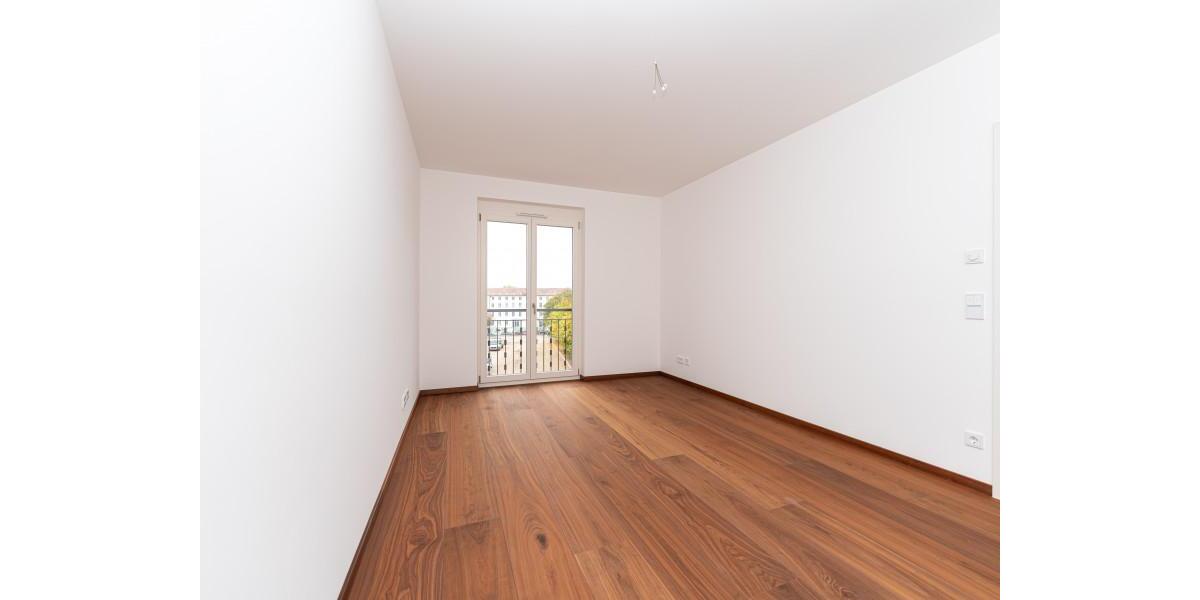 Etagenwohnung Frankfurt (Oder) - 3 Zimmer, 119 m&sup2;, 1.553&euro; | Angebot:24803154