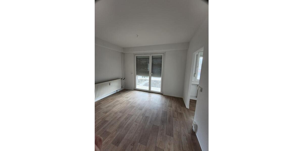 Etagenwohnung Frankfurt (Oder) Beresinchen - 2 Zimmer, 53 m&sup2;, 351&euro; | Angebot:25877288