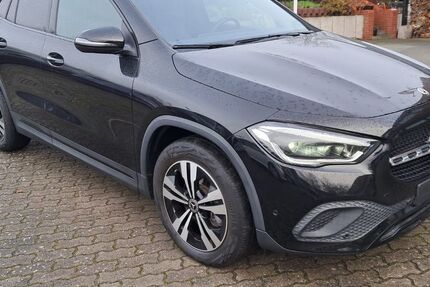 Mercedes-Benz GLA 180 59.980 km 29.399 &euro; Vierlinden OT Diedersdorf 15306