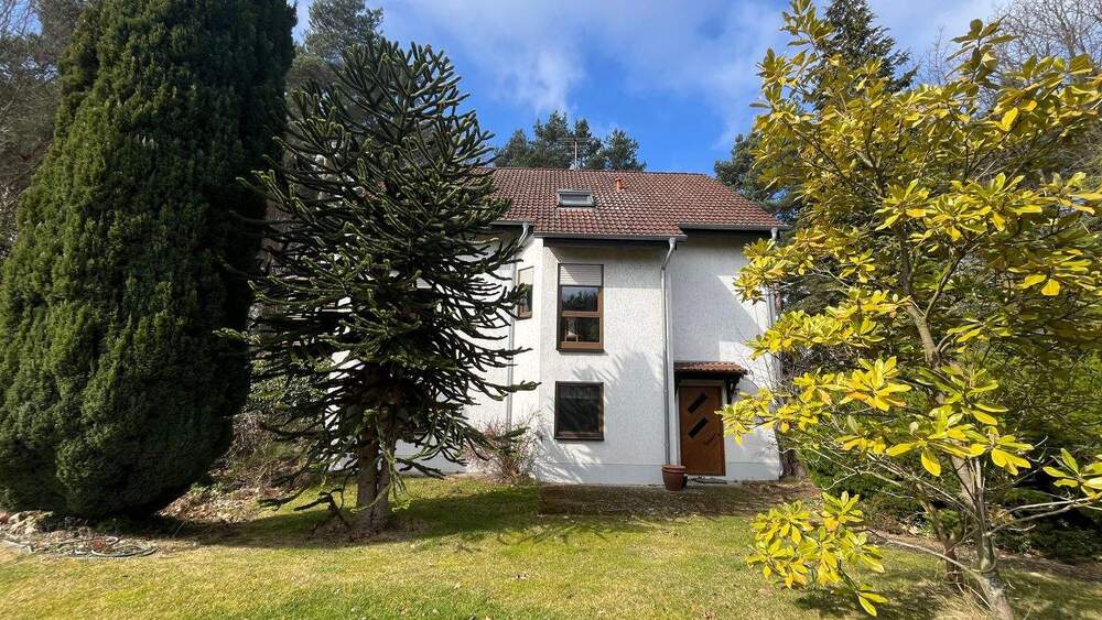 Mehrfamilienhaus, Wohnhaus Siehdichum Rießen - 7 Zimmer, 310.000&euro; | Angebot:25876997