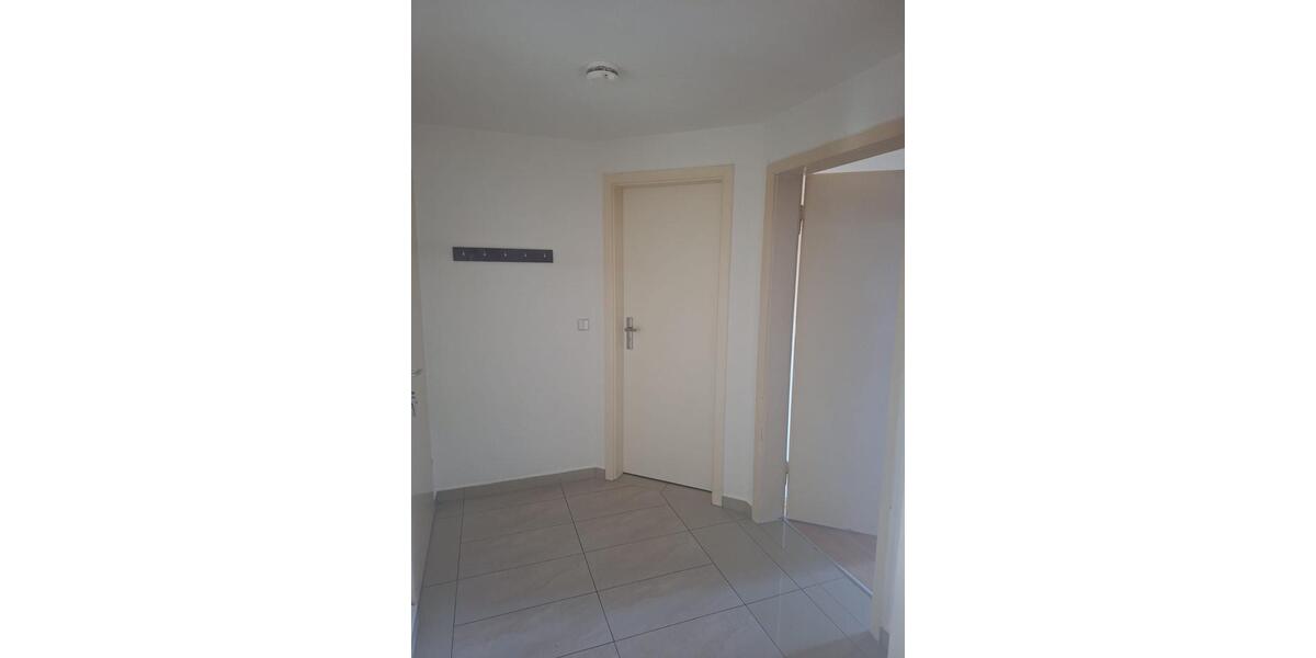 Etagenwohnung Frankfurt (Oder) Booßen - 2 Zimmer, 75 m&sup2;, 630&euro; | Angebot:25452555