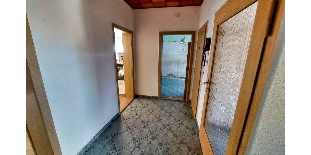 Doppelhaushälfte Wiesenau - 4 Zimmer, 150 m&sup2;, 199.000&euro; | Angebot:26055504